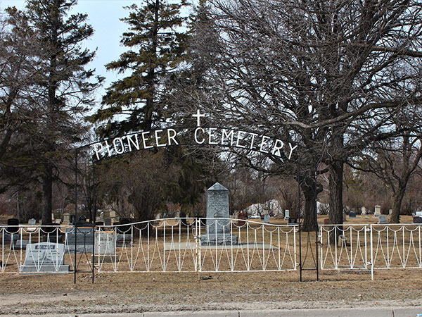 Steinbach Pioneer Cemetery