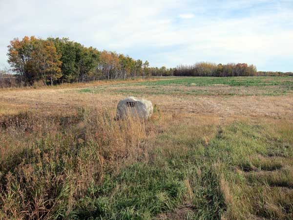Stonehill School commemorative monument