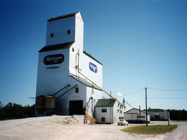 The former Manitoba Pool grain elevator at Stonewall