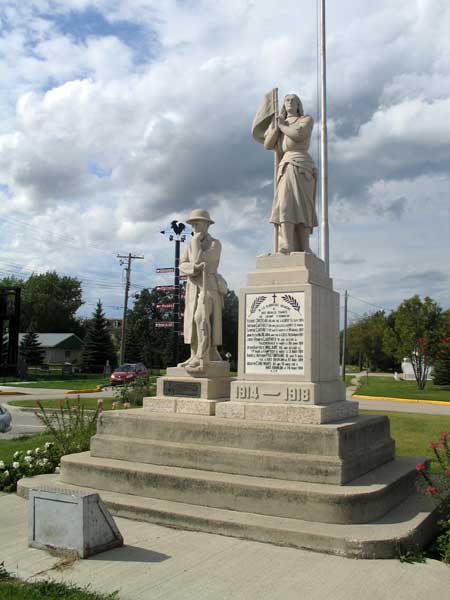 St-Pierre-Jolys War Memorial