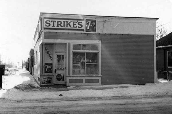 Strike's Grocery