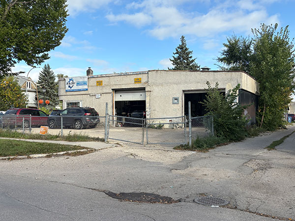 Former Supreme Service Station