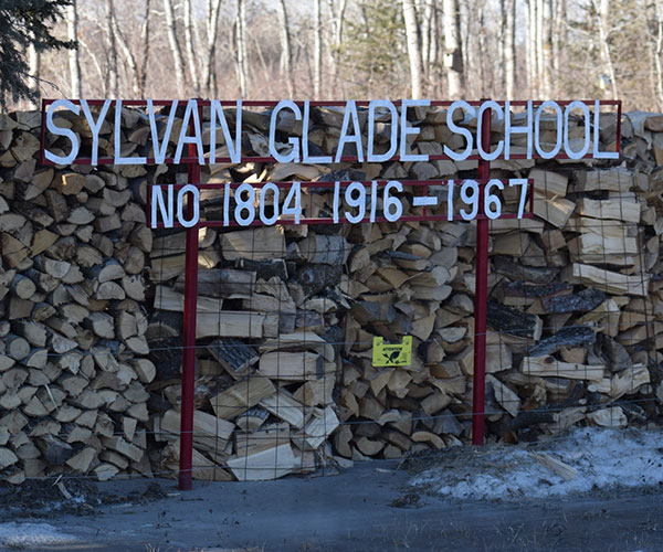 Sylvan Glade School commemorative sign