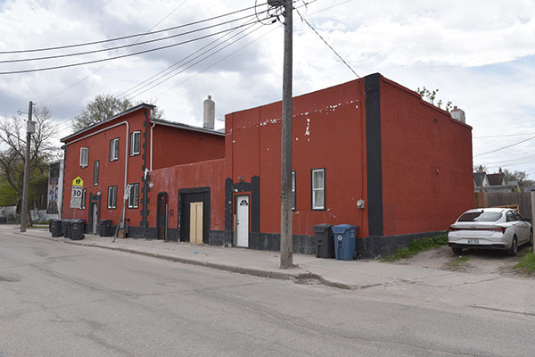 Toth Apartments Annex