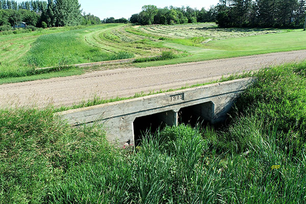 Concrete culvert bridge no. 951