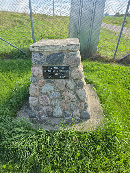 Tremaine School commemorative monument