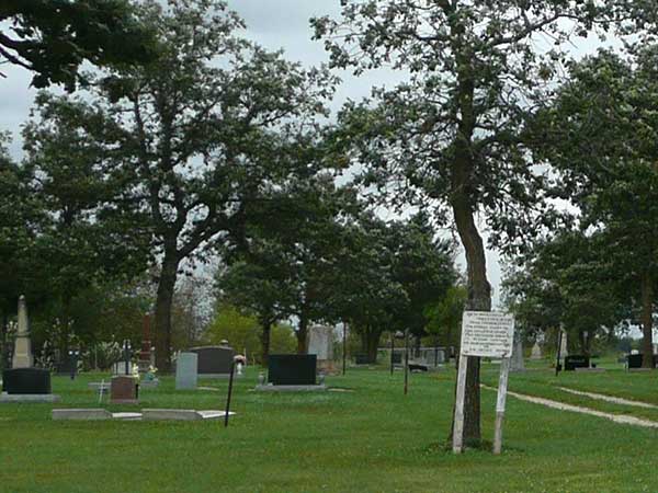 Tyndall Community Cemetery