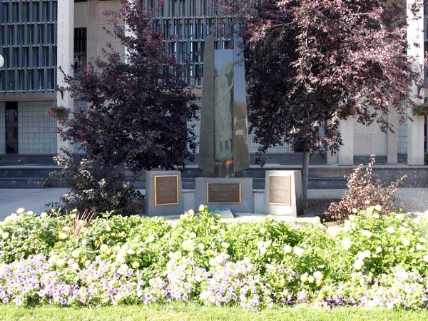 Ukrainian Famine-Genocide Plaques and Statue