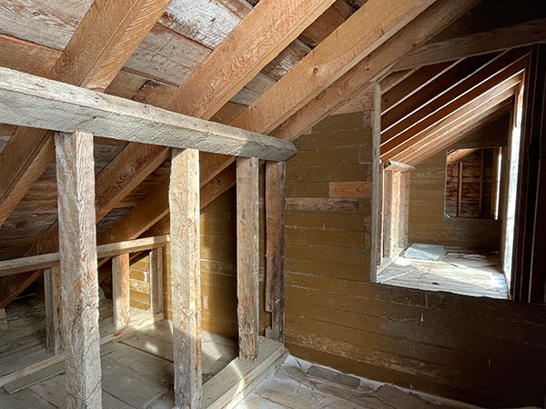 Interior of the former Umatilla United Church building