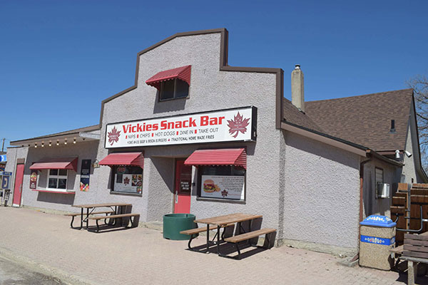 Vickie’s Snack Bar