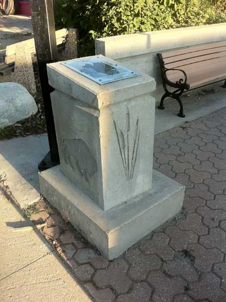 Walter Weir commemorative monument