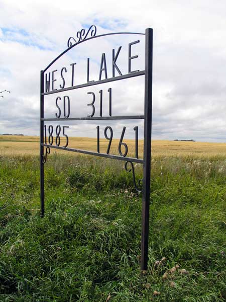 West Lake School commemorative sign