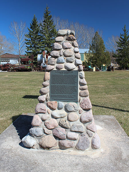 Ross commemorative monument at the museum