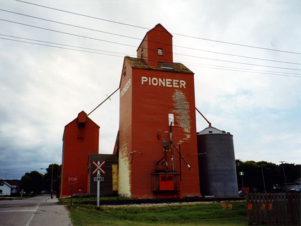 Pioneer Grain elevator at Winkler