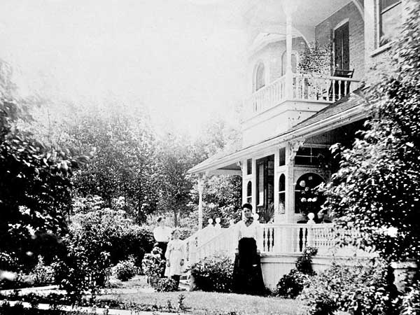 Winkler House / Smith House