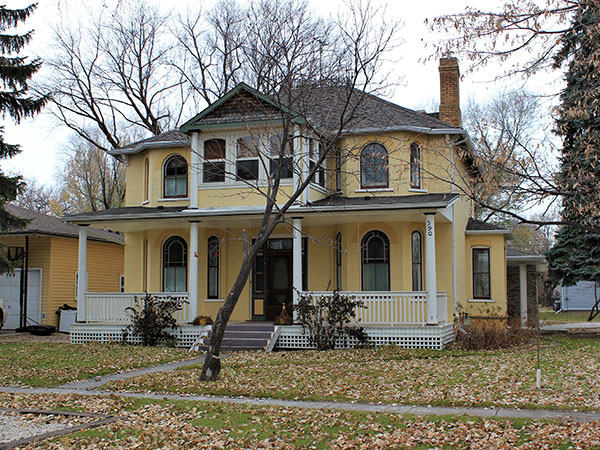 Winkler House / Smith House