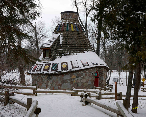 Witch&rsquo;s Hut in Kildonan Park