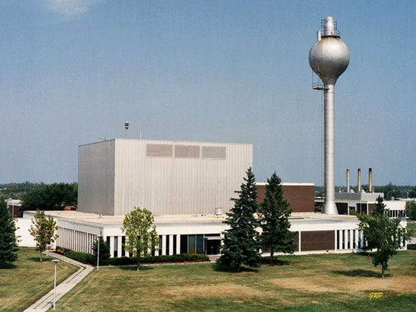 WR-1 Reactor Building