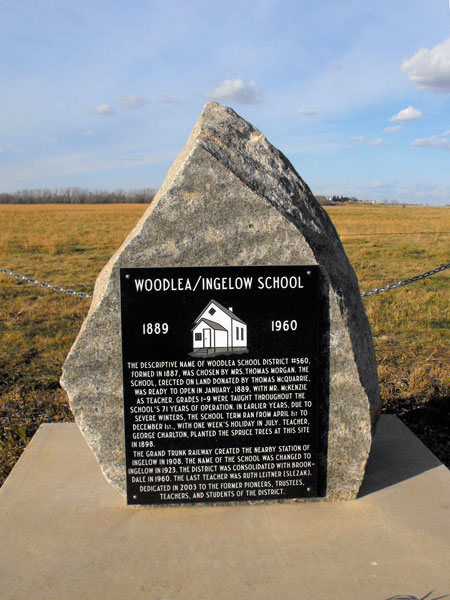 Woodlea/Ingelow School commemorative monument