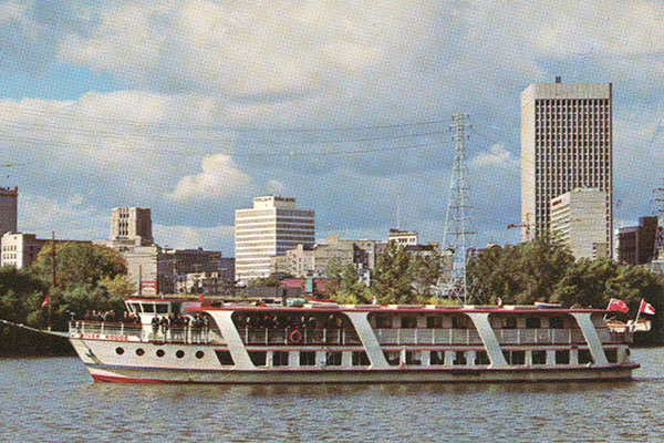 Postcard view of the River Rouge on the Red River
