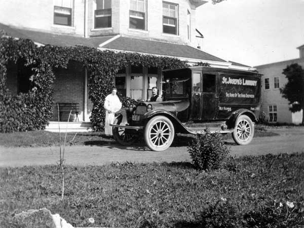 Laundry for bread. Marymound supported its programming through the operation of St. Joseph’s Laundry, seen in this 1925 view. The Fort Garry Hotel was a major supporter, exchanging bread for laundry service