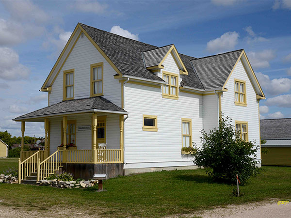 Historic Sites of Manitoba: Arborg and District Multicultural Heritage ...