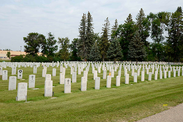 Military graves in the Brandon Municipal Cemetery