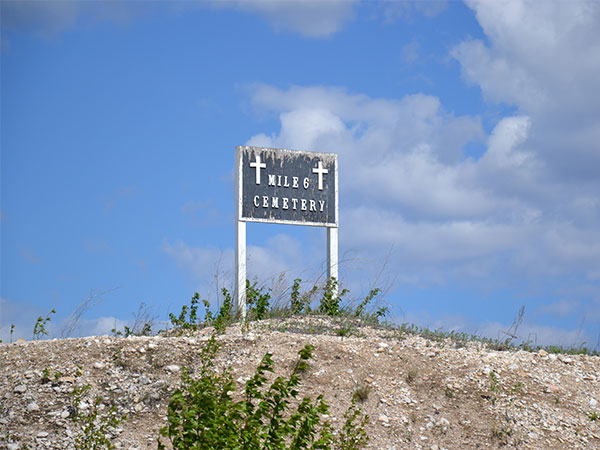 Mile 6 Cemetery