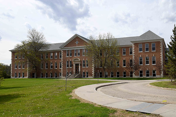 Pine Ridge Building