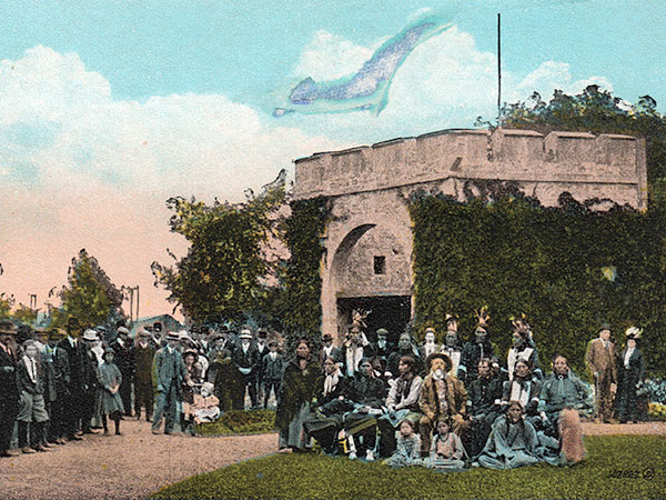Postcard view of Buffalo Bill at Upper Fort Garry Gate