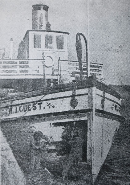 W. J. Guest being repaired at Selkirk following the October 1923 crash